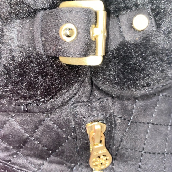 GUESS Faux Fur Boots - Picture 9 of 11